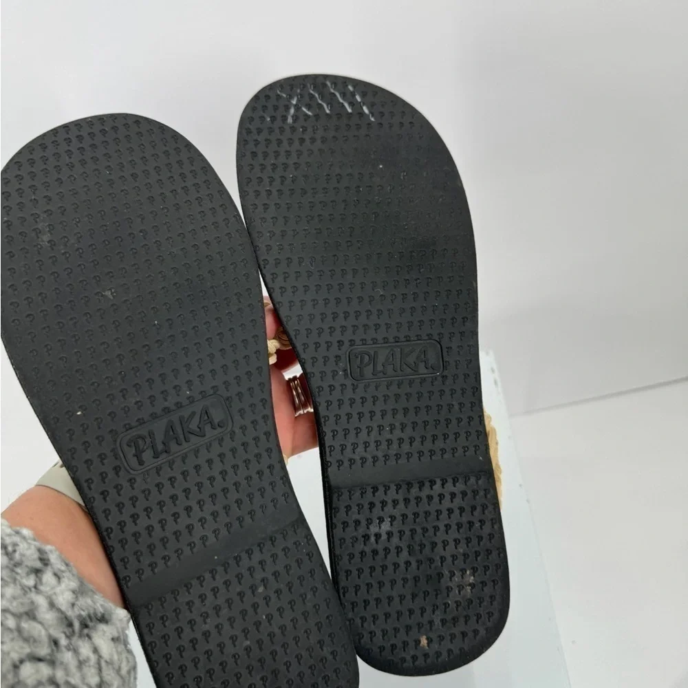 Plaka Summer Sandals Size 11